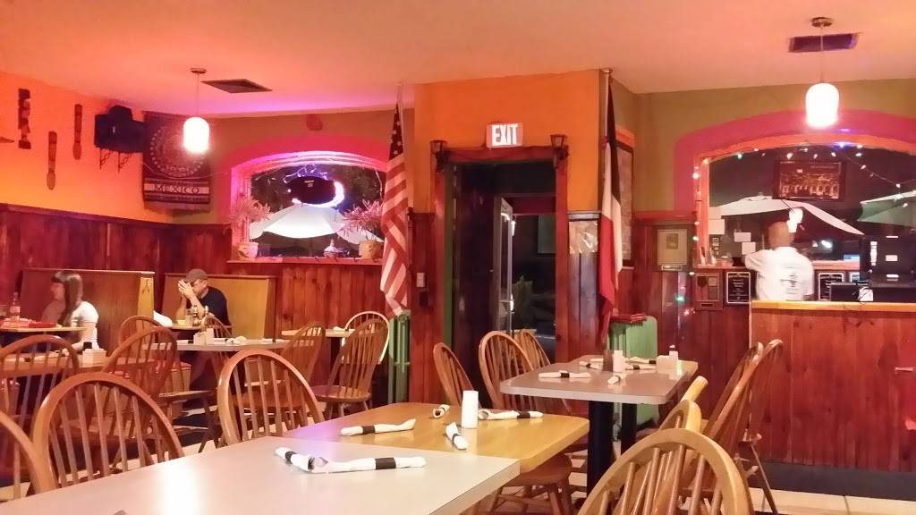 Taqueria Mexico | restaurant | 24 Charles St, Waltham, MA 02453, USA | 7816470166 OR +1 781-647-0166