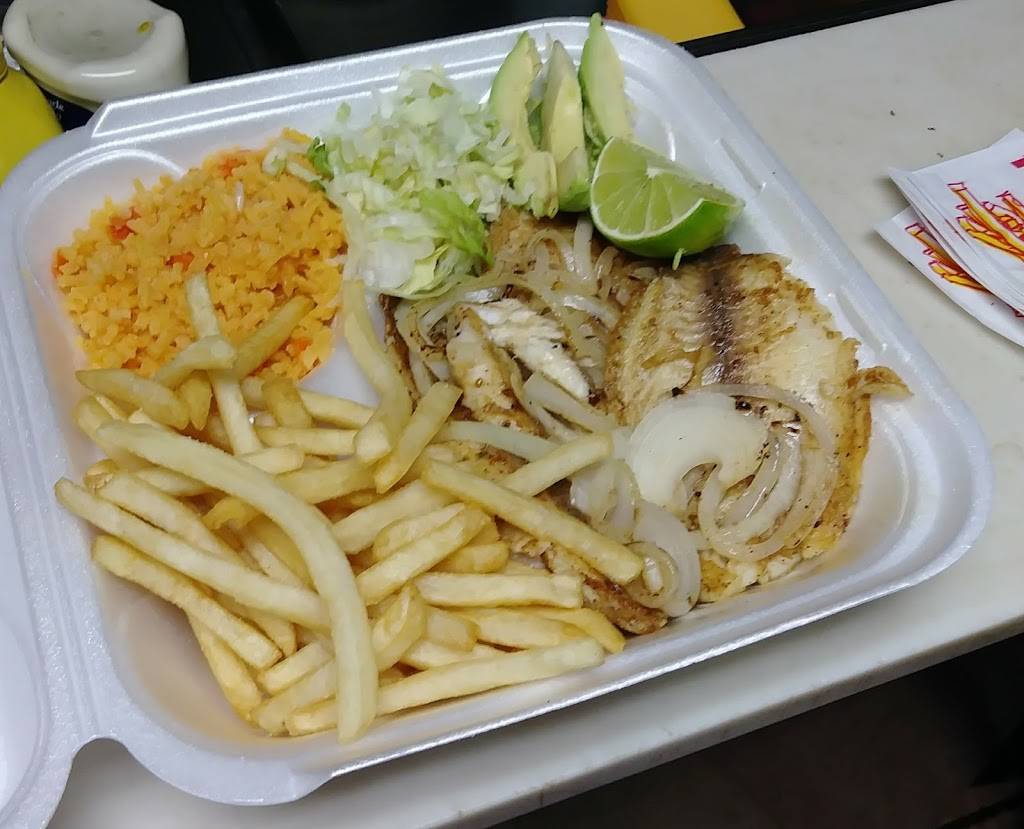 Little Dennis | restaurant | 3007 W 63rd St, Chicago, IL 60629, USA | 7737769571 OR +1 773-776-9571