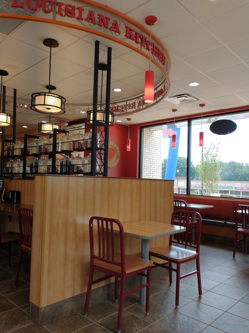 Popeyes Louisiana Kitchen | restaurant | 5220 Buford Hwy NE, Doraville, GA 30340, USA | 7705591216 OR +1 770-559-1216