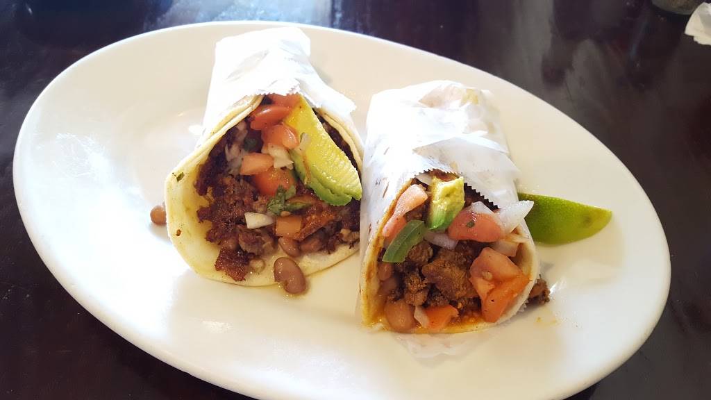 La Cueva | restaurant | 18486 Prospect Rd, Saratoga, CA 95070, USA | 4085178603 OR +1 408-517-8603