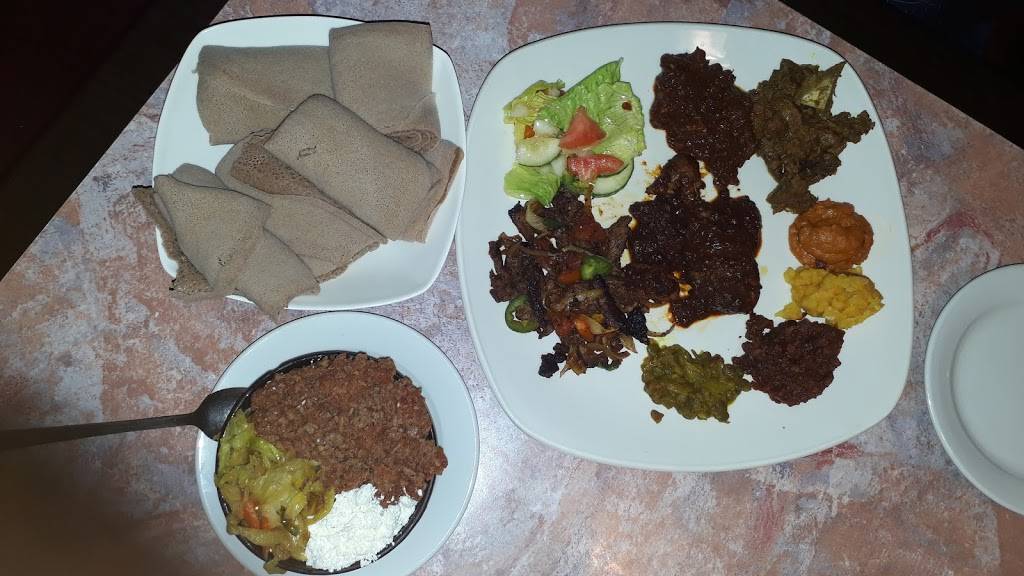 Hirut Cafe And Restaurant | restaurant | 2050 Danforth Ave, Toronto, ON M4C 1J6, Canada | 4165517560 OR +1 416-551-7560