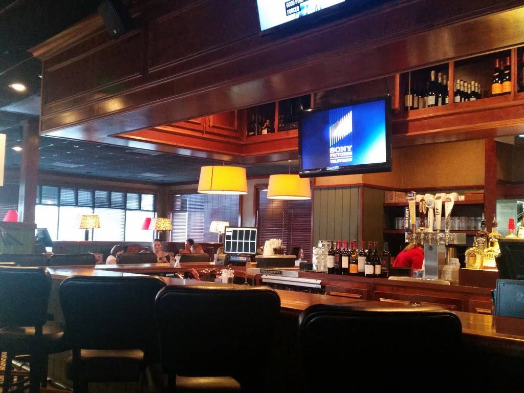 Ruby Tuesday | restaurant | 12037 Indian River Rd, DIberville, MS 39540, USA | 2283920881 OR +1 228-392-0881