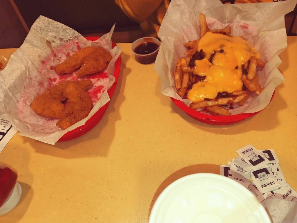 Papa Ozz | restaurant | 3338 John F Kennedy Rd, Dubuque, IA 52002, USA | 5635562359 OR +1 563-556-2359