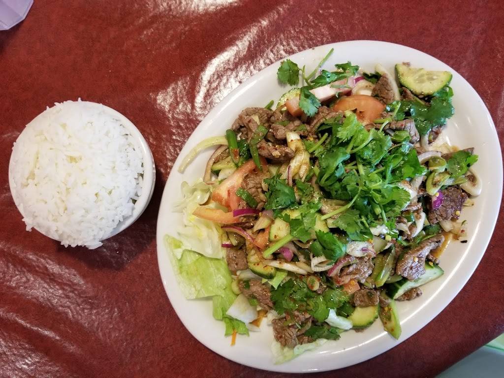 Noys Bistro | restaurant | 976 Coronado Blvd, Universal City, TX 78148, USA | 2106375100 OR +1 210-637-5100