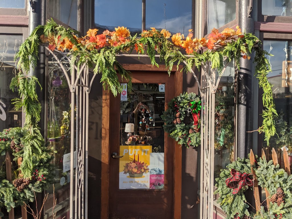 Country Flowers | cafe | 201 S Main St, Condon, OR 97823, USA | 5413844120 OR +1 541-384-4120