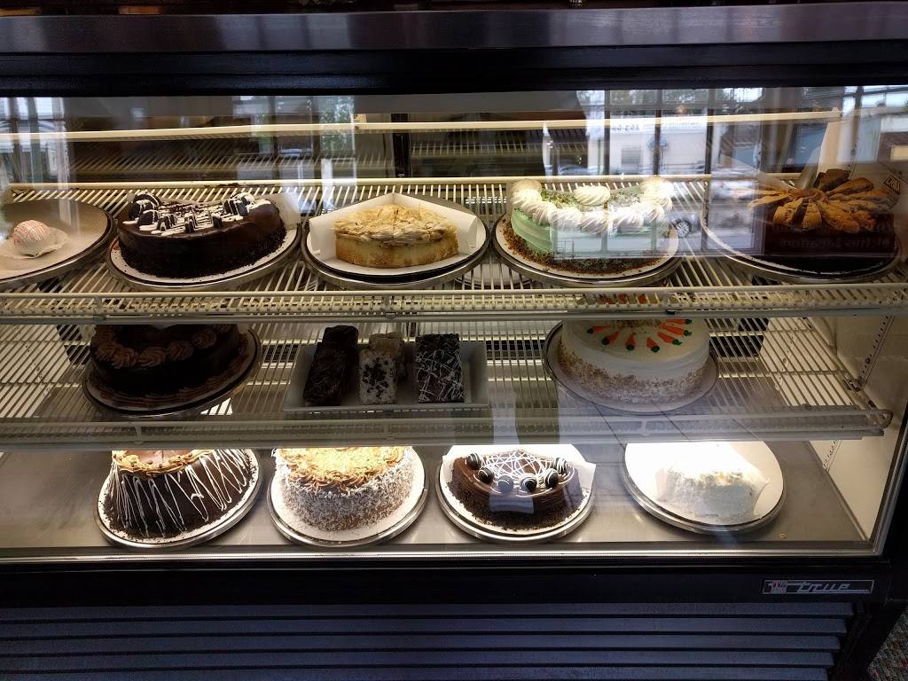 Aladdins Eatery Clintonville | restaurant | 2931 N High St, Columbus, OH 43202, USA | 6142622414 OR +1 614-262-2414