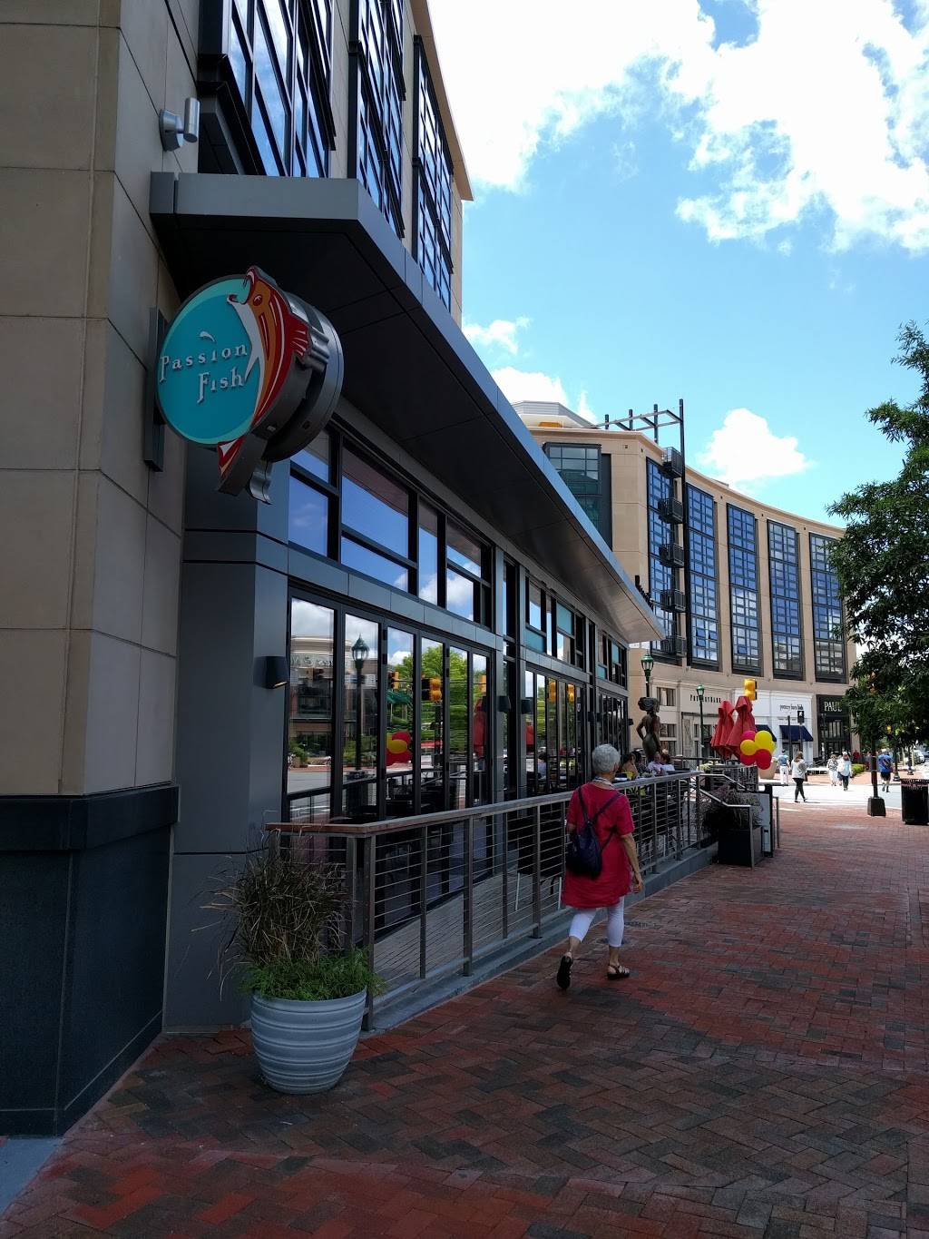 PassionFish Bethesda | restaurant | 7187 Woodmont Ave, Bethesda, MD 20814, USA | 3013586116 OR +1 301-358-6116