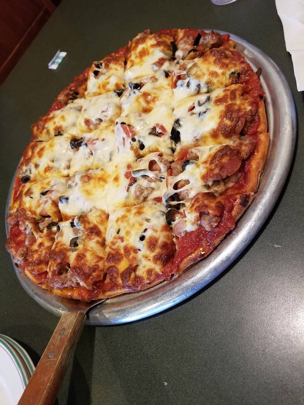 Beggars Pizza | meal delivery | 5133 S Cicero Ave, Chicago, IL 60632, USA | 7737357000 OR +1 773-735-7000