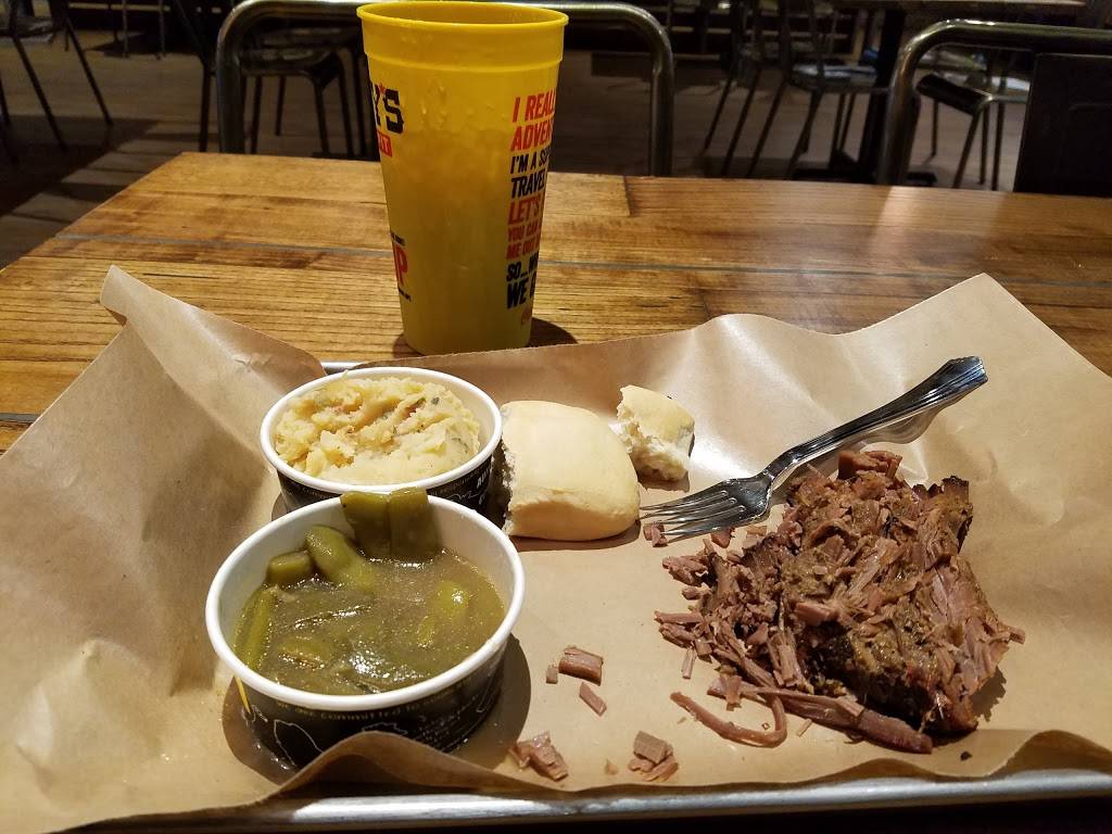 Dickeys Barbecue Pit | restaurant | 3716 Liberty St, Erie, PA 16508, USA | 8148684227 OR +1 814-868-4227