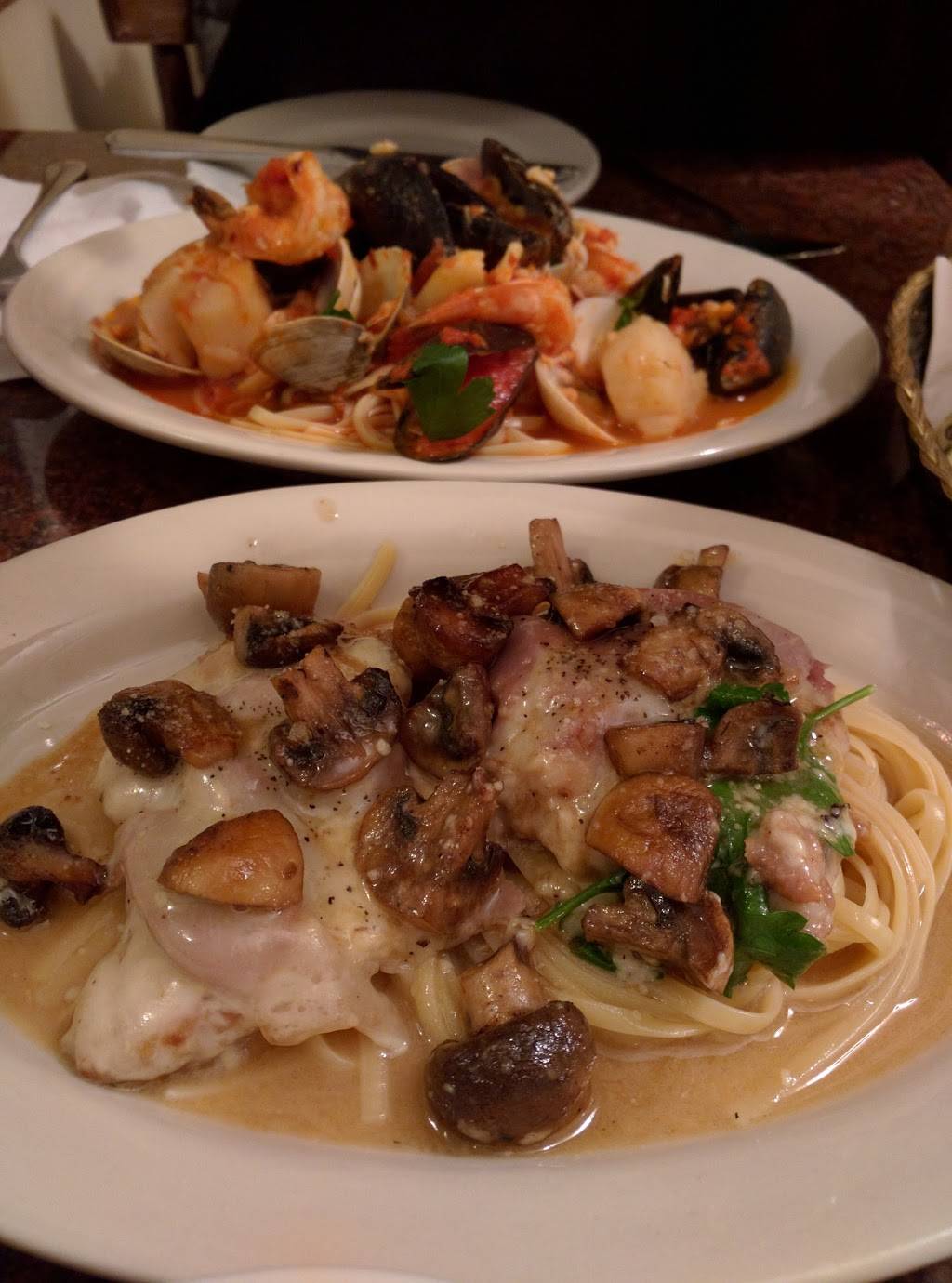 Zaccones Restaurant | restaurant | 3151 Cottman Ave, Philadelphia, PA 19149, USA | 2153352435 OR +1 215-335-2435