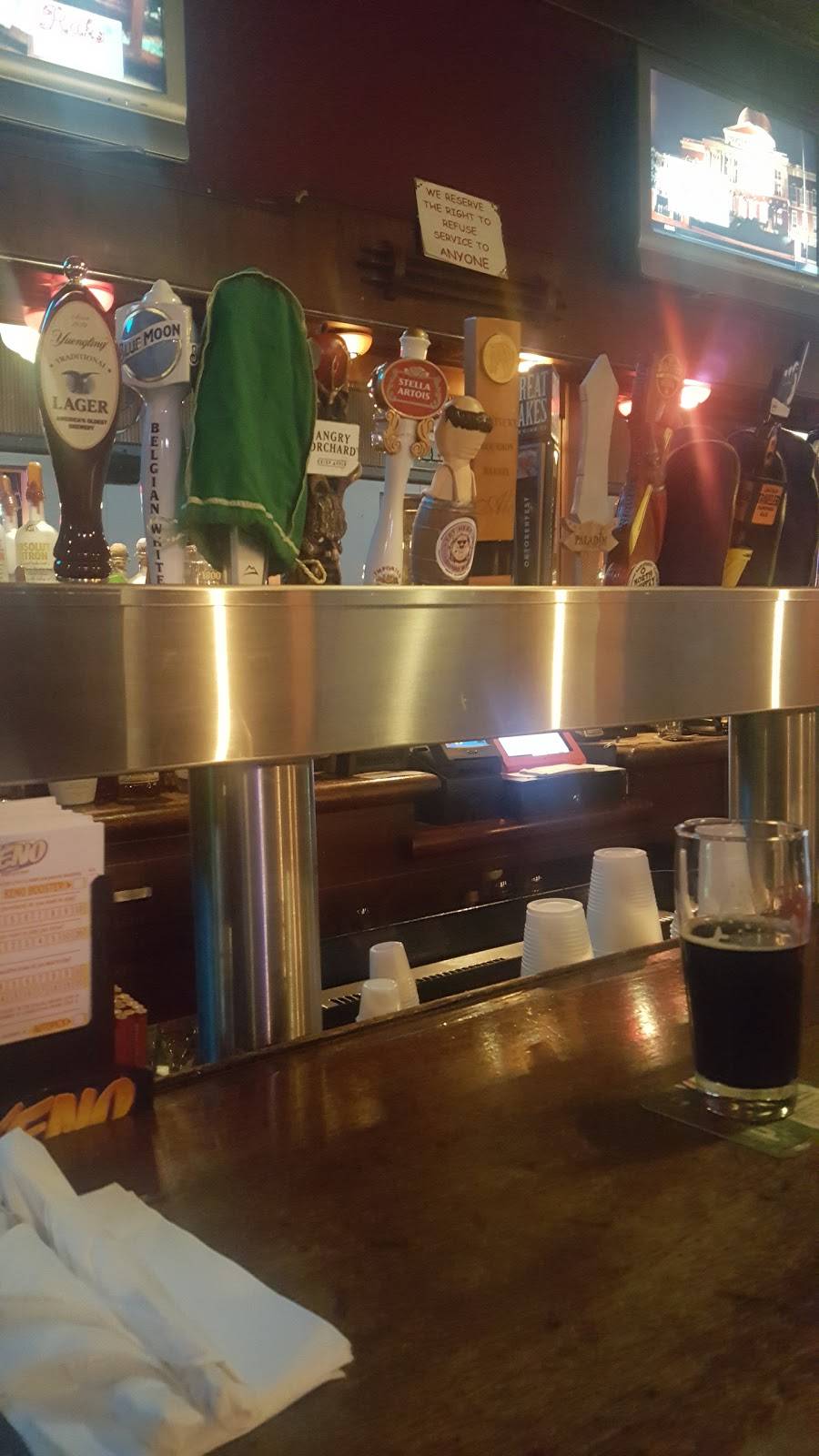 Dash Inn | restaurant | 2716 Mahoning Ave, Youngstown, OH 44509, USA | 3307935030 OR +1 330-793-5030