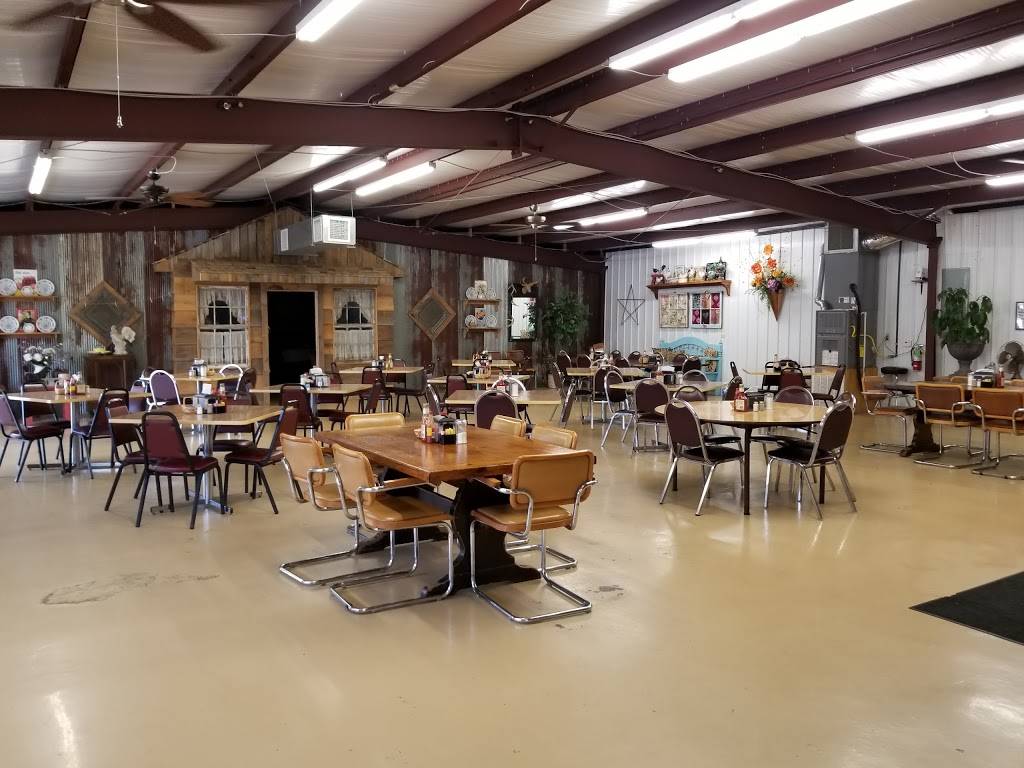 CRSmalls And Company | restaurant | 105 Sfc 815, Palestine, AR 72372, USA | 8706308222 OR +1 870-630-8222