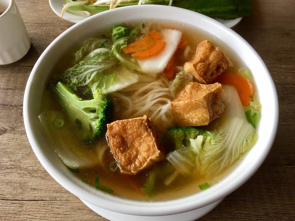 Viet House | restaurant | 3200 Dufferin St, North York, ON M6A 3B2, Canada | 6473469333 OR +1 647-346-9333