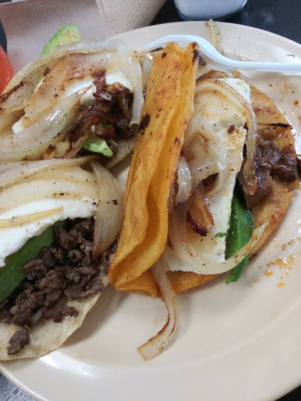 Tacos Poncitlan | restaurant | 5467, 2291 Lincoln Ave, Altadena, CA 91001, USA | 6263980439 OR +1 626-398-0439