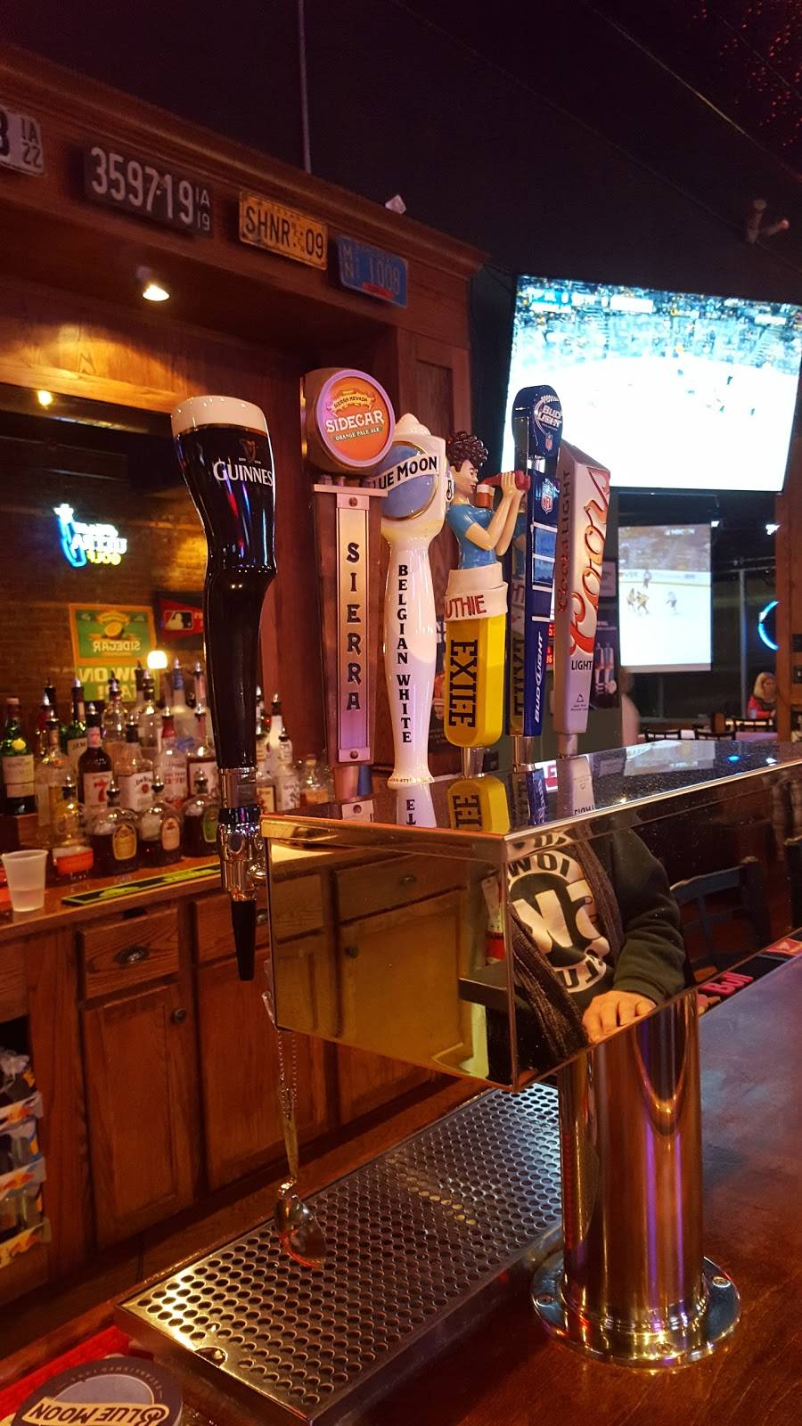 Brickhouse | restaurant | 107 N Buxton St, Indianola, IA 50125, USA | 5159625025 OR +1 515-962-5025