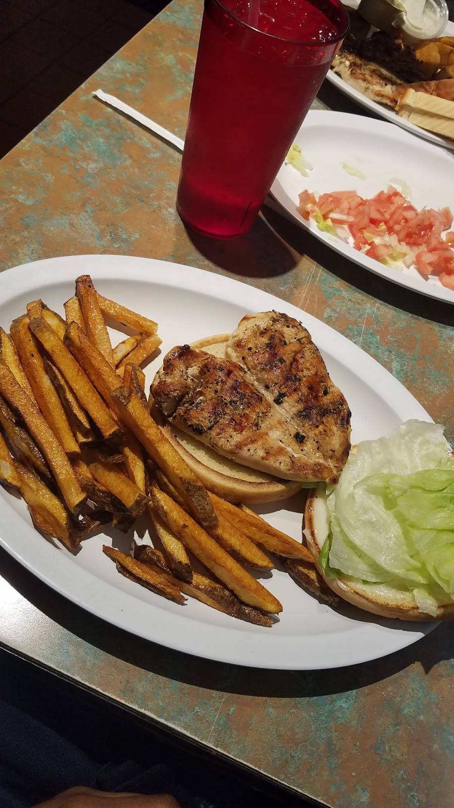 Peppy Grill | restaurant | 1004 Virginia Ave, Indianapolis, IN 46203, USA | 3176371158 OR +1 317-637-1158