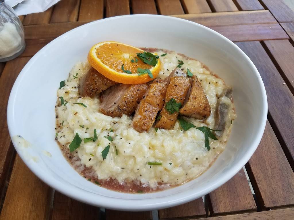 Centro Cafe | restaurant | 808 E Center St, Milwaukee, WI 53212, USA | 4144553751 OR +1 414-455-3751