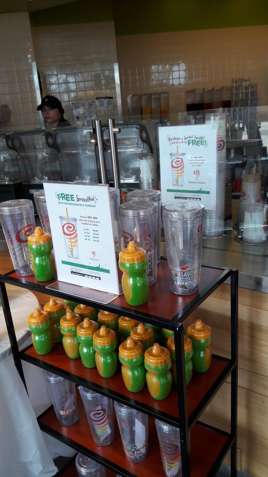 Jamba Juice | restaurant | 2155 Town Center Plaza #140, West Sacramento, CA 95691, USA | 9166172410 OR +1 916-617-2410