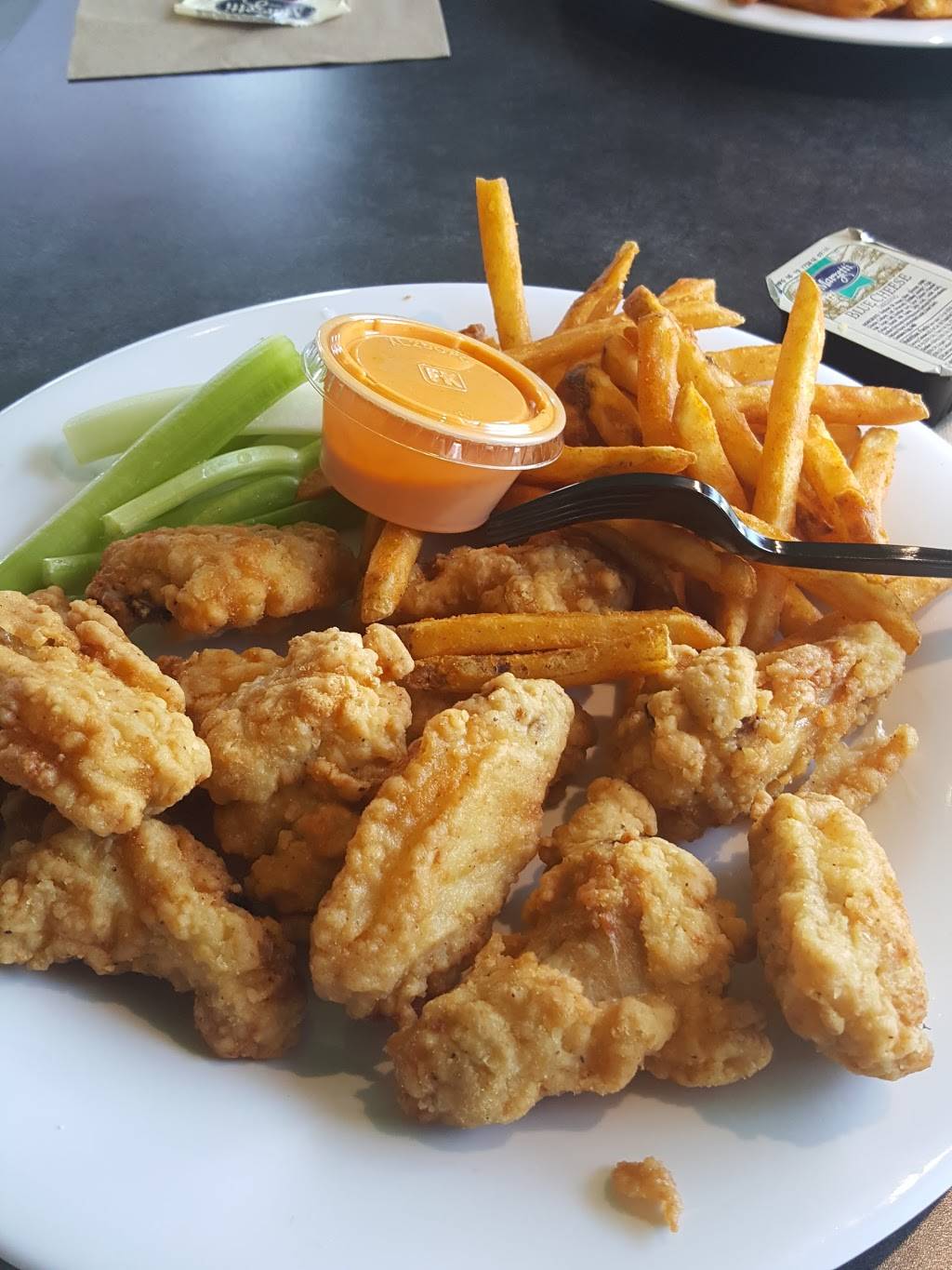 Miami Grill | restaurant | 1505 S Federal Hwy, Dania Beach, FL 33004, USA | 9549221128 OR +1 954-922-1128