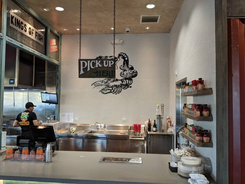 San Pedro Fish Market Grille | restaurant | 3 Peninsula Center, Rolling Hills Estates, CA 90274, USA | 3102652260 OR +1 310-265-2260