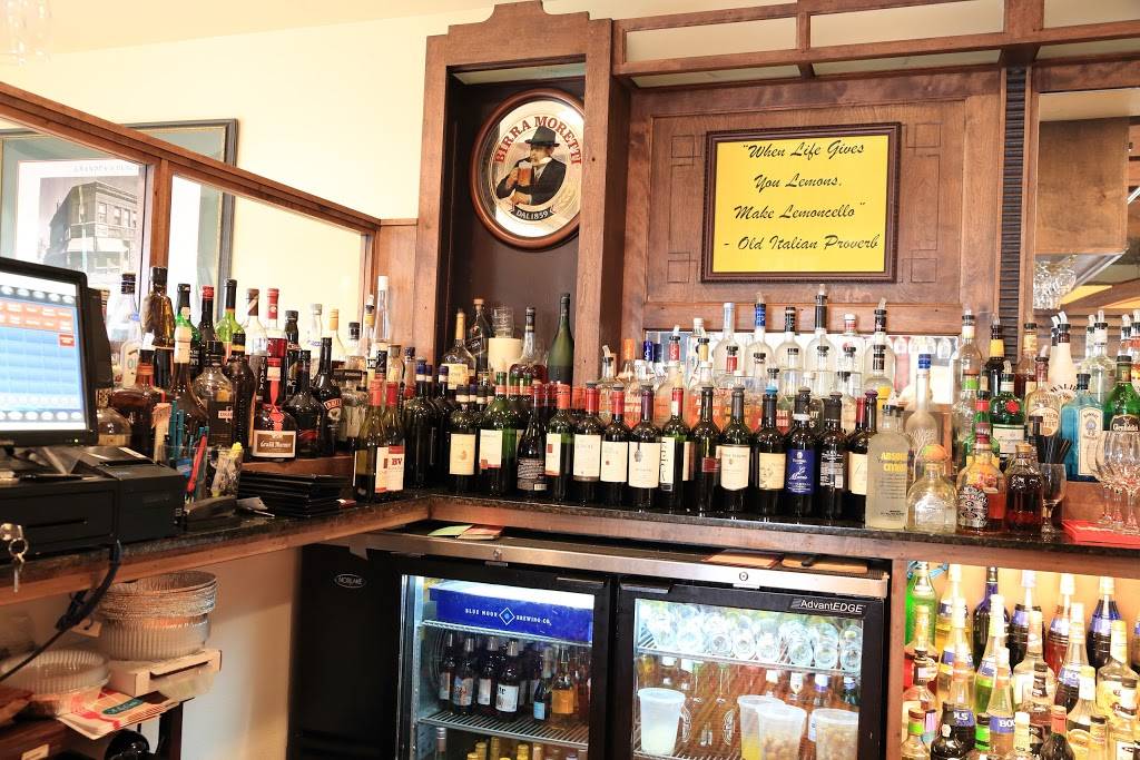 Gusto Italiano Restaurant | restaurant | 1834 Glenview Rd, Glenview, IL 60025, USA | 8477295444 OR +1 847-729-5444