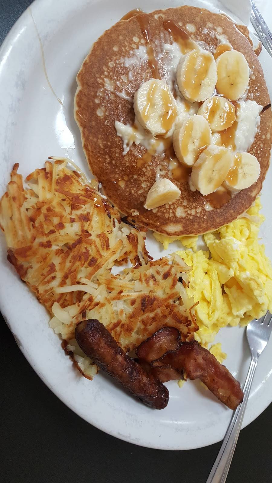 America Waffles | restaurant | 1540 E March Ln # B5, Stockton, CA 95210, USA | 2099511175 OR +1 209-951-1175