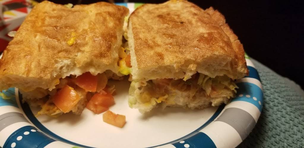 Mancinos Pizza & Grinders | restaurant | 200 Kennedy Dr, Bradley, IL 60915, USA | 8159357200 OR +1 815-935-7200