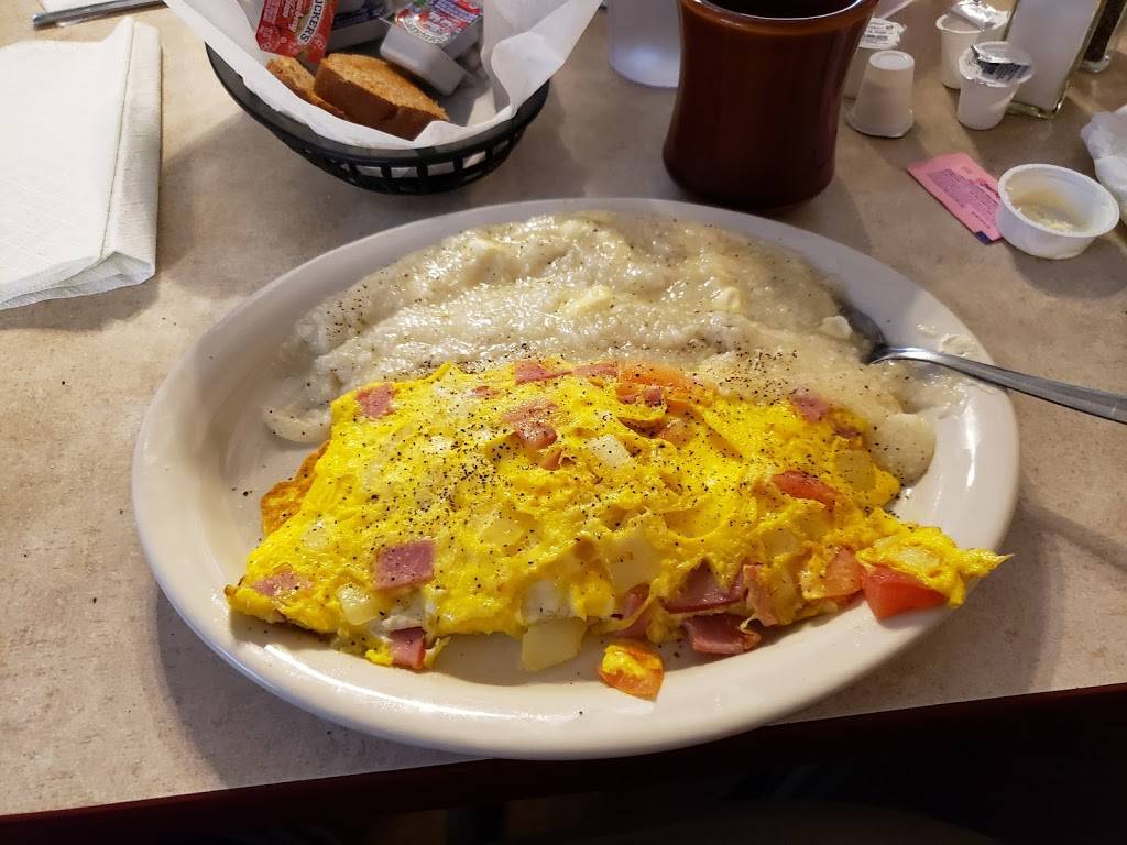 Mountain View Restaurant | restaurant | 100 W King St, Kings Mountain, NC 28086, USA | 7047341265 OR +1 704-734-1265