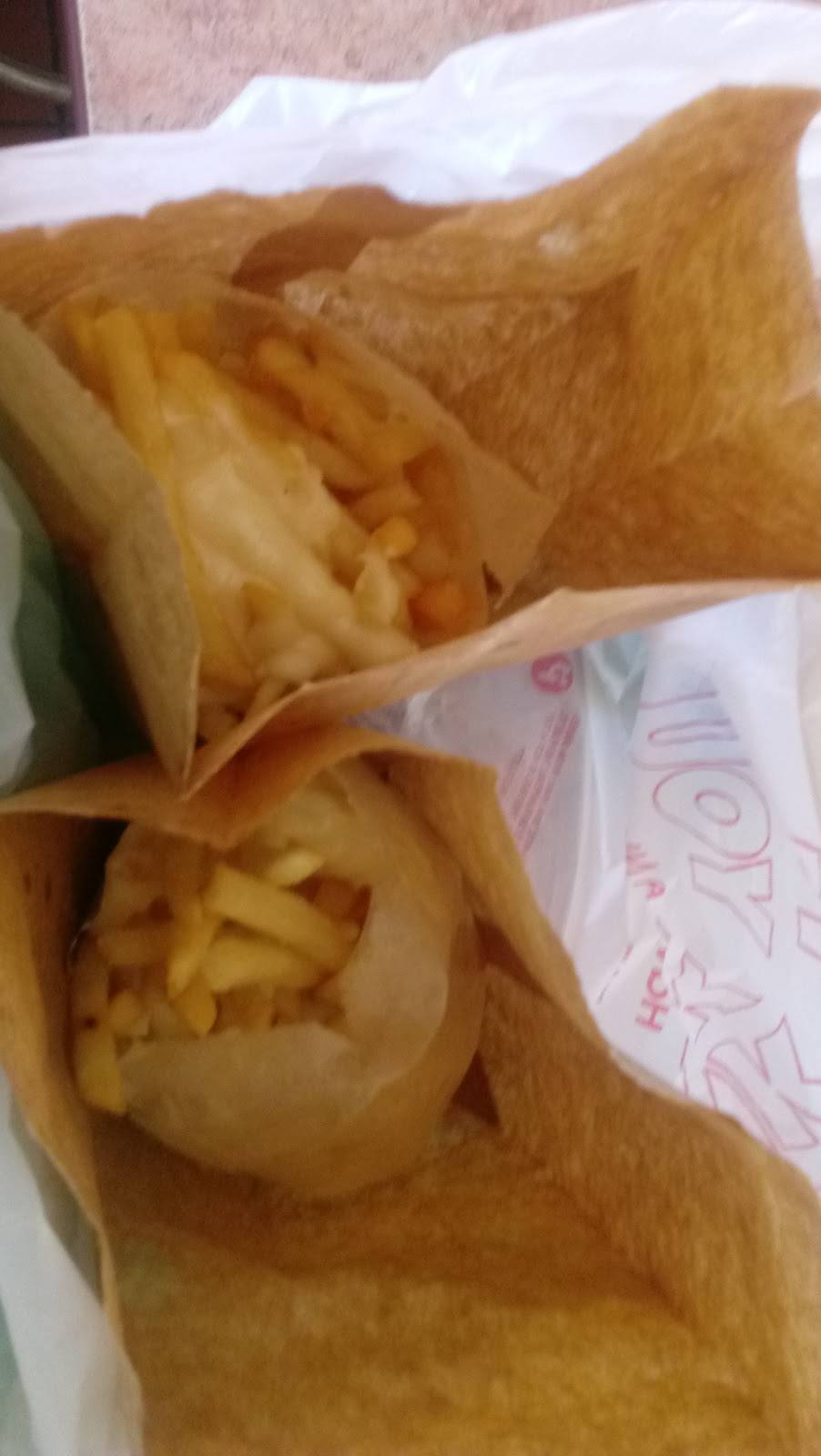 The Hut | restaurant | 3601 S California Ave, Chicago, IL 60632, USA | 7738470240 OR +1 773-847-0240