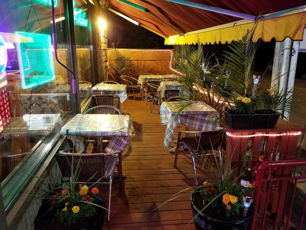 Serano Pizzeria | restaurant | 455 Avenue Lafleur, LaSalle, QC H8R 3H8, Canada | 5143663234 OR +1 514-366-3234