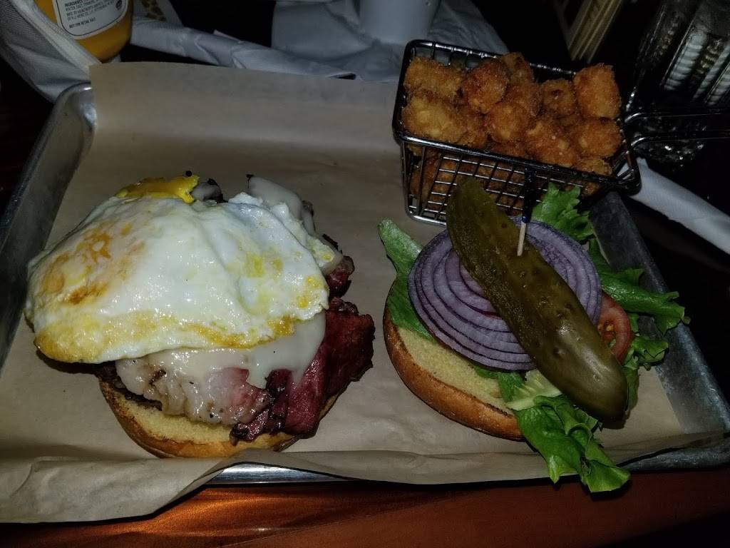 Rounders Blue Diamond | restaurant | 8030 Blue Diamond Rd #105, Las Vegas, NV 89178, USA | 7022120594 OR +1 702-212-0594