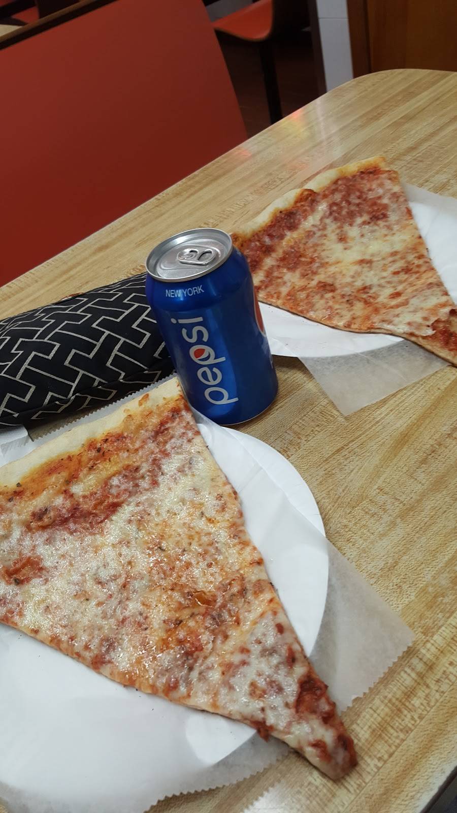 Caterina Pizza | restaurant | 3035 Fulton St, Brooklyn, NY 11208, USA | 7182772571 OR +1 718-277-2571