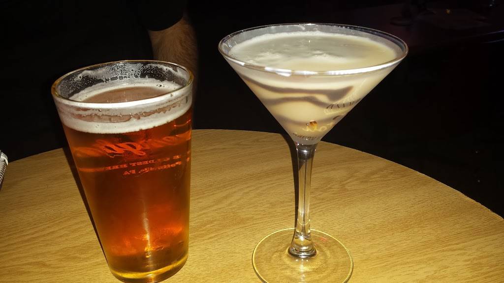 Willowick Restaurant & Lounge | restaurant | 30609 Euclid Ave, Wickliffe, OH 44092, USA | 4409449904 OR +1 440-944-9904