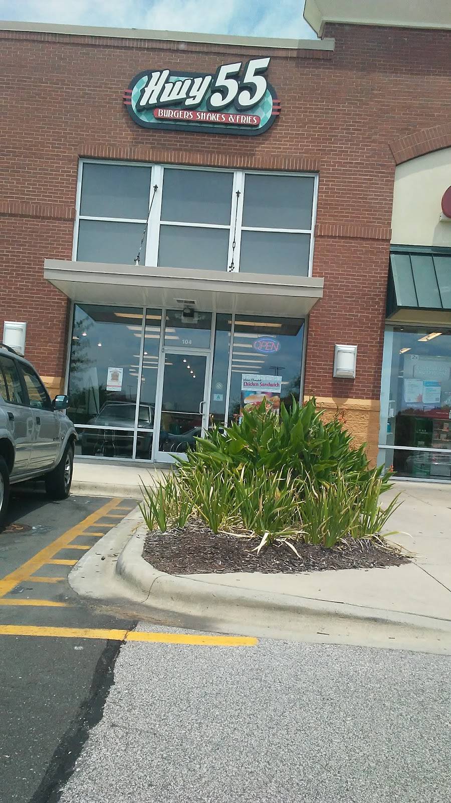 Hwy 55 Burgers Shakes & Fries | restaurant | 4859 Old York Rd #104, Rock Hill, SC 29732, USA | 8039855555 OR +1 803-985-5555