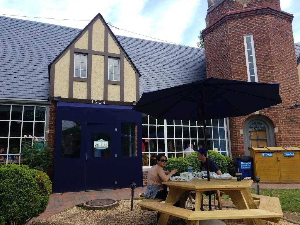 Jetties | meal takeaway | 1609 Foxhall Rd NW, Washington, DC 20007, USA | 2023809298 OR +1 202-380-9298