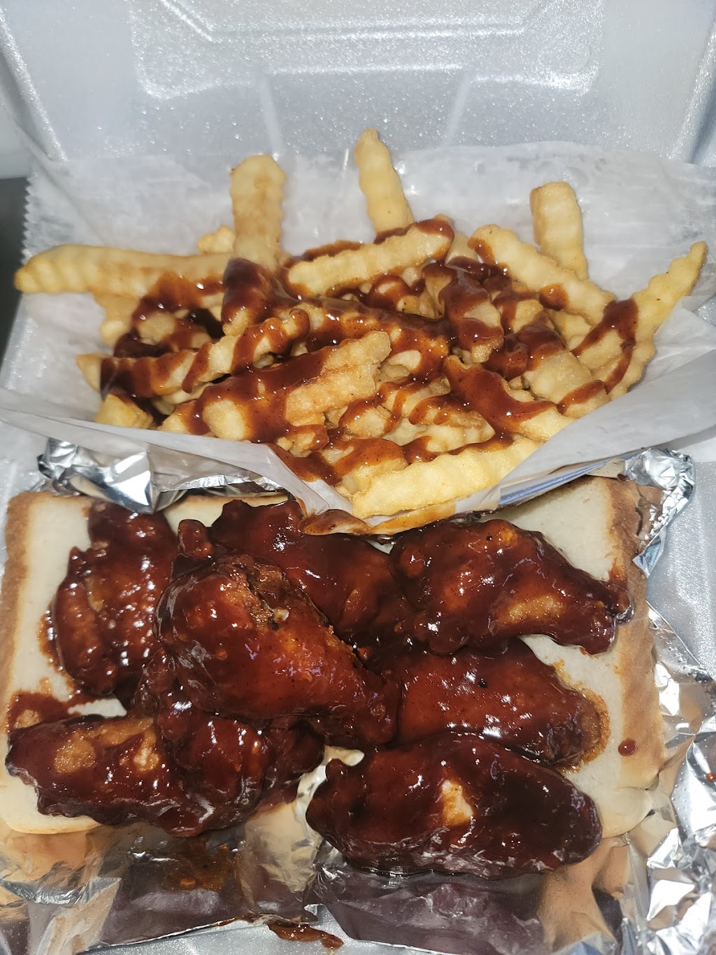Blazin Magic bbq | restaurant | 3420 E State St, Rockford, IL 61108, USA | 8157666742 OR +1 815-766-6742