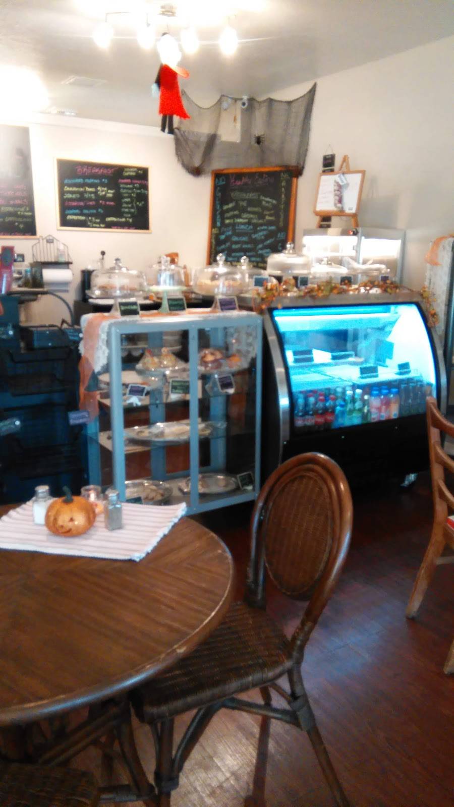 T n D Bakery | bakery | 122 Nesbit St #114, Punta Gorda, FL 33950, USA | 9415859443 OR +1 941-585-9443