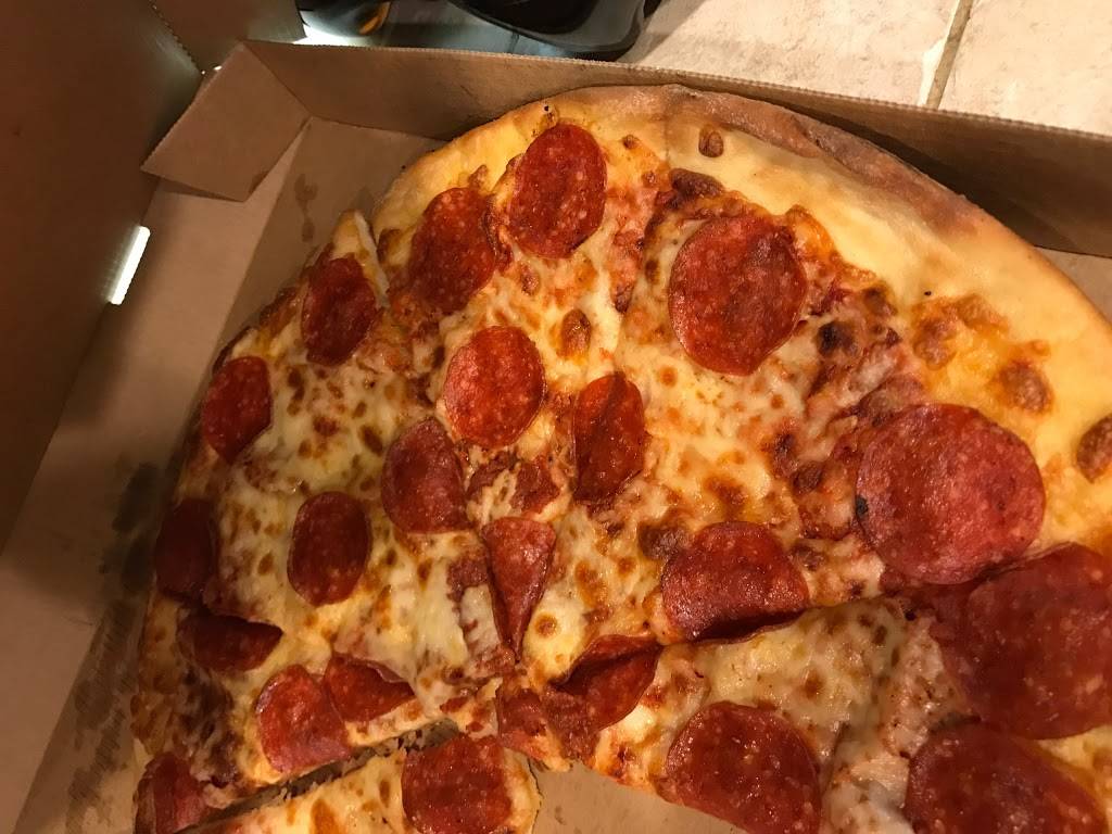 Little Caesars Pizza | meal takeaway | 29700 Rancho California Rd, Temecula, CA 92591, USA | 9516994992 OR +1 951-699-4992