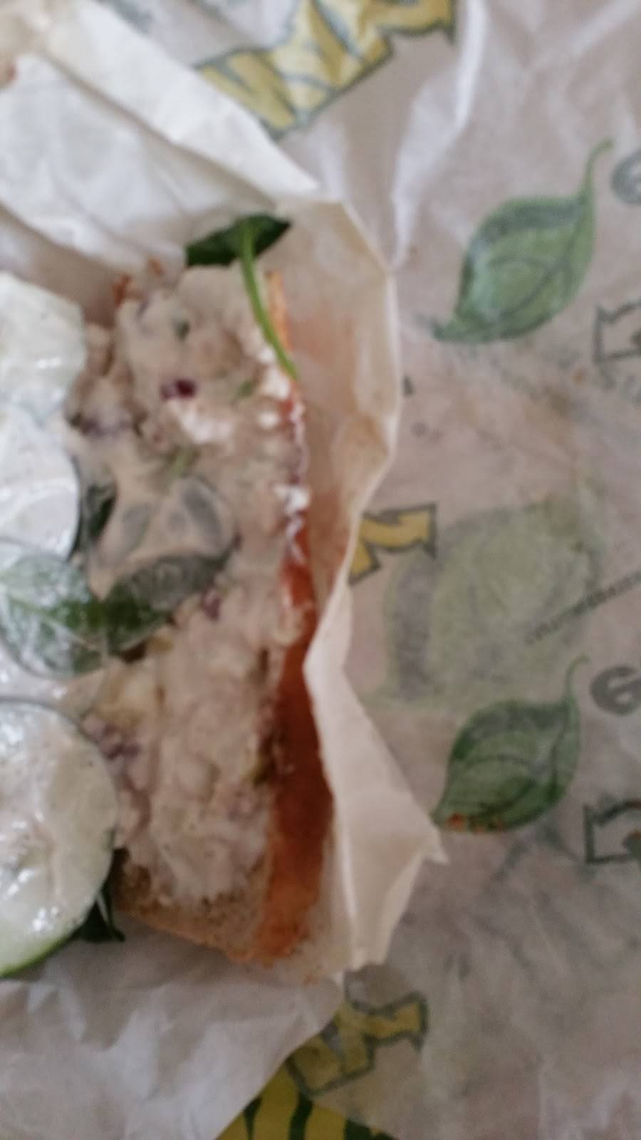 Subway Restaurants | restaurant | 1718 Reisterstown Rd, Pikesville, MD 21208, USA | 4105801133 OR +1 410-580-1133