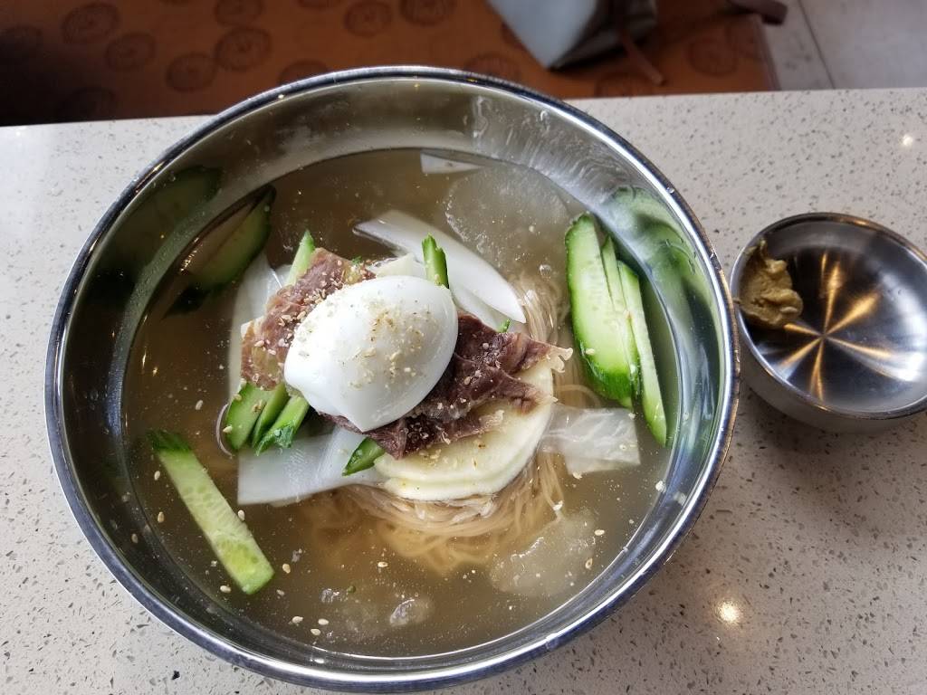 3000 Miles Korean BBQ Restaurant | restaurant | 16035 Bayview Ave D1, Aurora, ON L4G 3L4, Canada | 9058413737 OR +1 905-841-3737