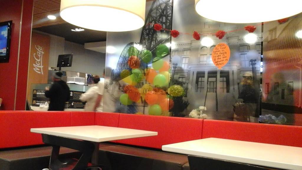 McDonalds | cafe | 1420 Eastern Blvd, Clarksville, IN 47129, USA | 8122827481 OR +1 812-282-7481