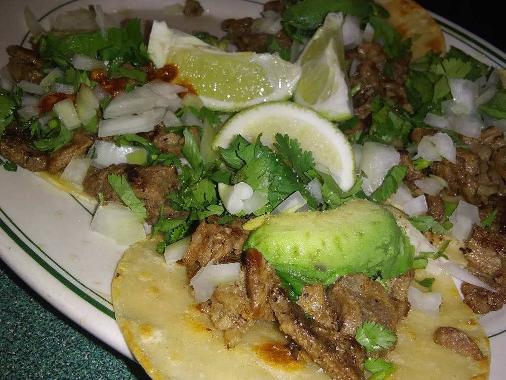 Teresitas Mexican Restaurant | restaurant | 1447, 902 N New Braunfels Ave, San Antonio, TX 78202, USA | 2102125322 OR +1 210-212-5322