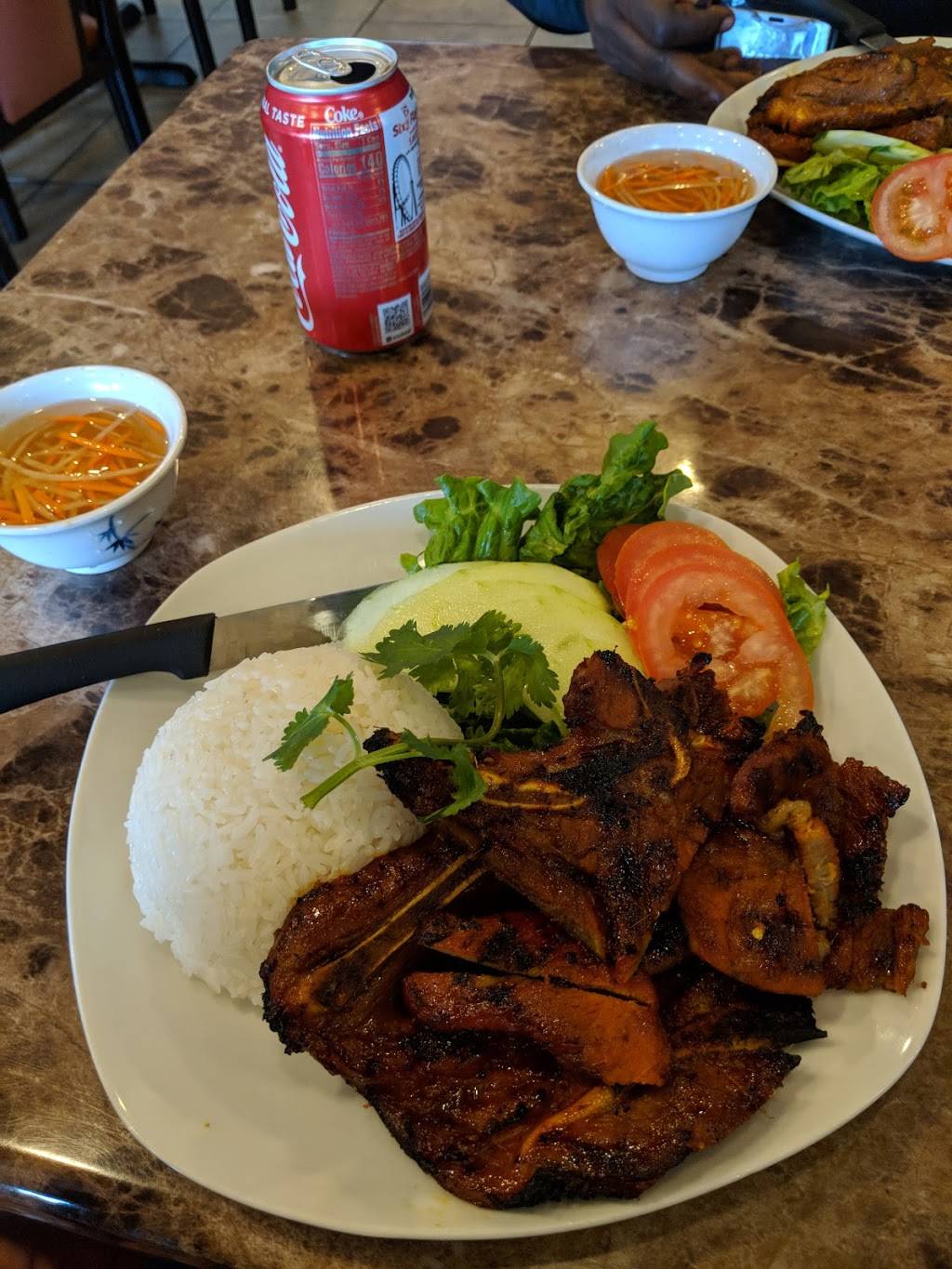 Hiền Vương | restaurant | 2525 Westminster Ave # H, Santa Ana, CA 92706, USA | 7145542696 OR +1 714-554-2696