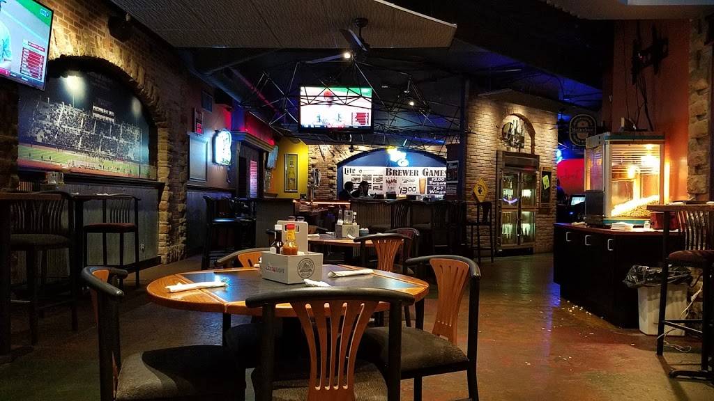 Ardies Restaurant and Flipside Pub & Grill | restaurant | 400 Lang Dr, La Crosse, WI 54603, USA | 6087842242 OR +1 608-784-2242