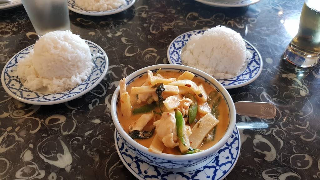 Pattaya Thai Restaurant | restaurant | 5918 Hollister Ave, Goleta, CA 93117, USA | 8059642800 OR +1 805-964-2800