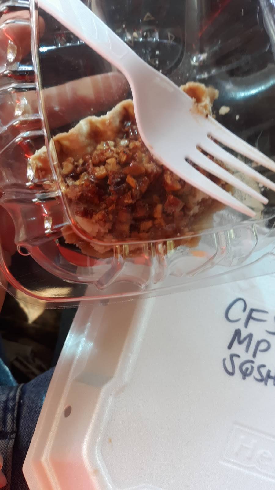 Lees Creek Grocery & Grill | restaurant | 18185 FM 1716, Henderson, TX 75652, USA | 9036432539 OR +1 903-643-2539