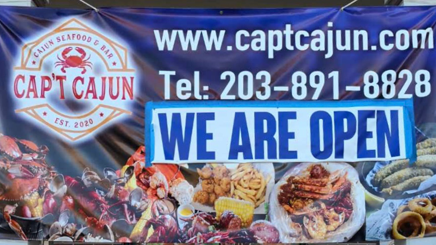 Capt Cajun Orange CT | restaurant | 185 Boston Post Rd, Orange, CT 06477, USA | 2038918828 OR +1 203-891-8828