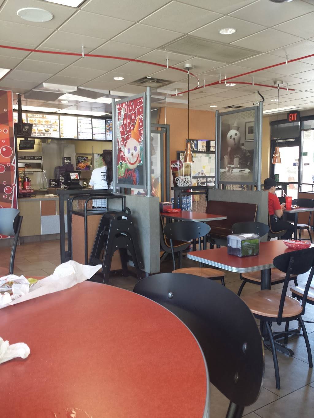 Jack in the Box | restaurant | 2291 W Esplanade Ave, San Jacinto, CA 92582, USA | 9516541310 OR +1 951-654-1310