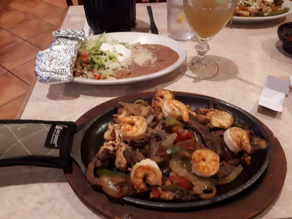 El Sombrero | restaurant | 2010 Browns Bridge Rd, Gainesville, GA 30501, USA | 7705351045 OR +1 770-535-1045