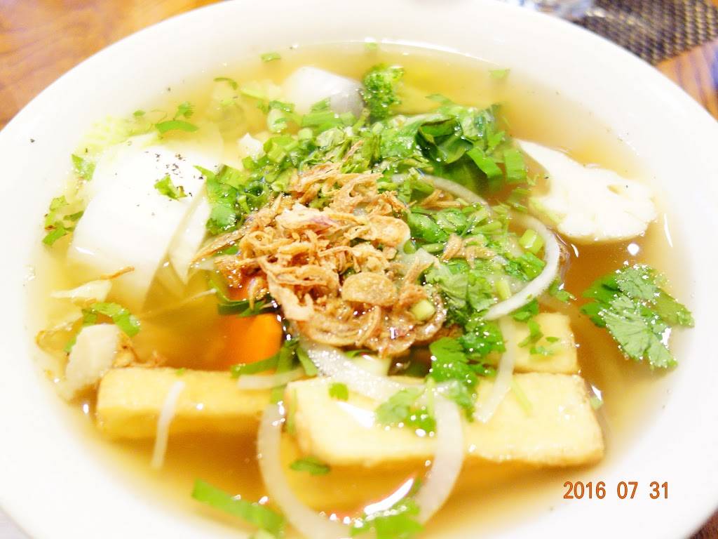 Saigon Pho & Cafe | restaurant | 726 Lake St, Oak Park, IL 60301, USA | 7086890389 OR +1 708-689-0389